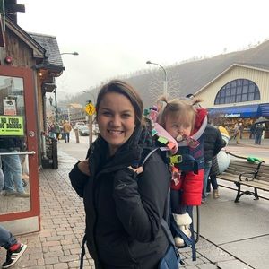 Meet your Posher, Carly